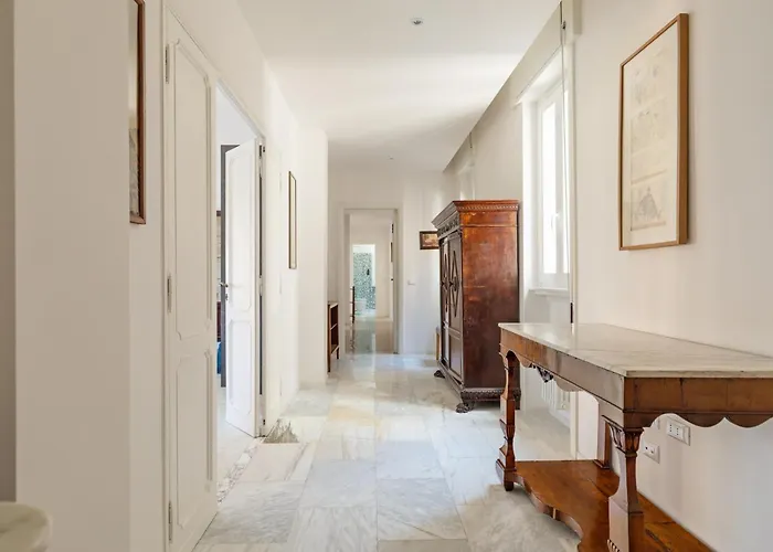 Apartment Bright Family 5br In Parioli